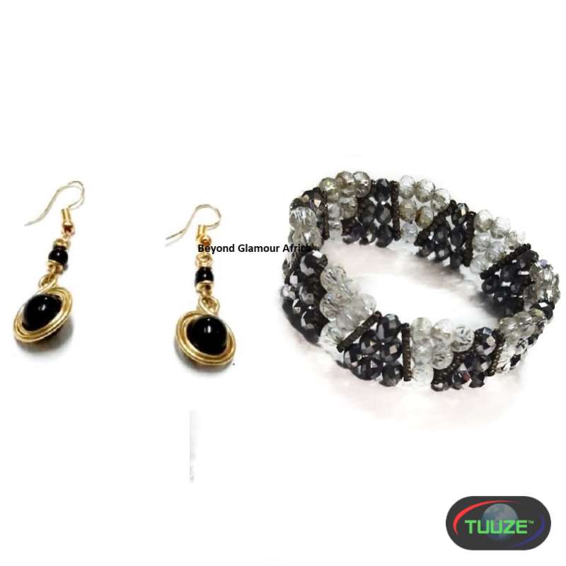 Womens Black and white bracelet and earrings
