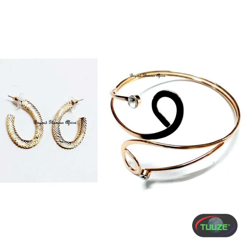 Ladies Golden Loops with armlet